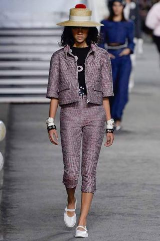 Ο οίκος Chanel δημιούργησε ένα ολόκληρο κρουαζιερόπλοιο αυτή τη φορά για την Cruise 2019