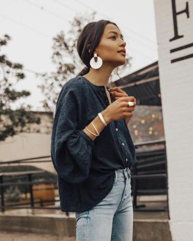 Τα σκουλαρίκια που χρειάζεσαι για ένα άψογο summer look