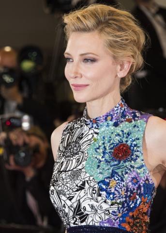 Και ναι,  η Cate Blanchett φόρεσε Mary Katrantzou στις Κάννες