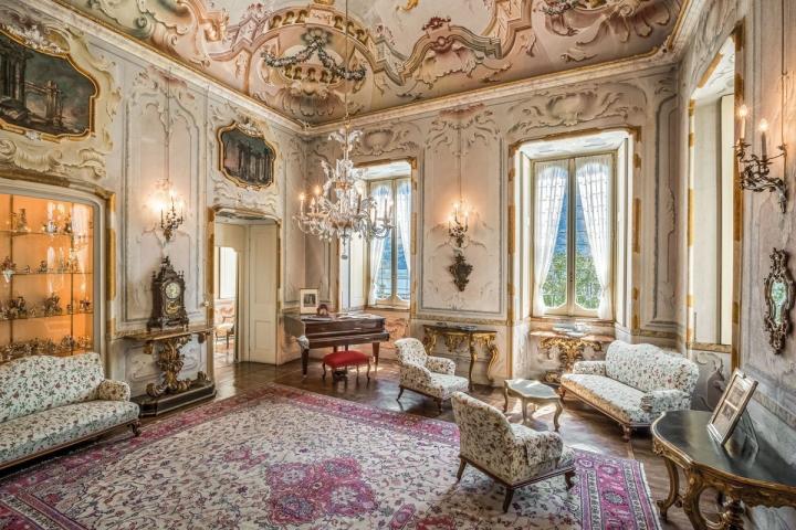 H Villa Sola Cabiati είναι βγαλμένη από όνειρο H Villa Sola Cabiati είναι βγαλμένη από όνειρο