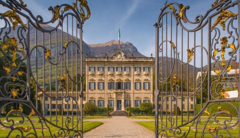 H Villa Sola Cabiati είναι βγαλμένη από όνειρο H Villa Sola Cabiati είναι βγαλμένη από όνειρο