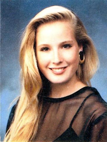 Αναδρομή στο παρελθόν: 10 celebrities… αγνώριστοι πριν γίνουν διάσημοι