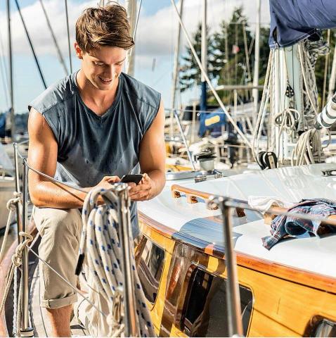 Patrick Schwarzenegger: Ο 24χρονος γιος του Arnold είναι ένα από τα πιο γοητευτικά αγόρια του Hollywood