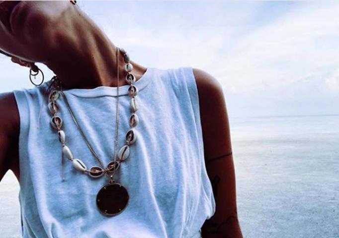 Το νέο trend για τα κοσμήματα του καλοκαιριού έχει θέμα τη θάλασσα