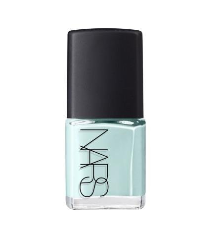 Nail color trend: Το χρώμα που θα λατρέψεις για το καλοκαιρινό σου μανικιούρ