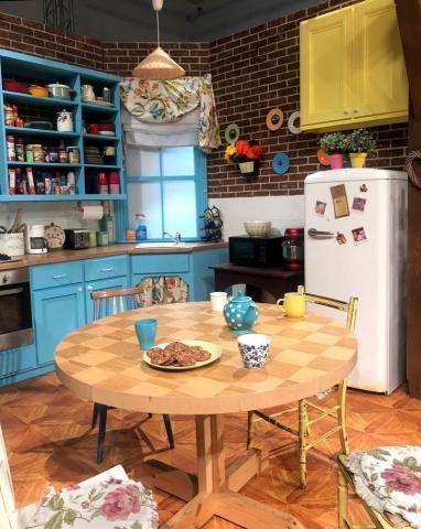 #FriendsFest: Χαμός για το αντίγραφο του διαμερίσματος της Μόνικα από τα Φιλαράκια #FriendsFest: Χαμός για το αντίγραφο του διαμερίσματος της Μόνικα από τα Φιλαράκια