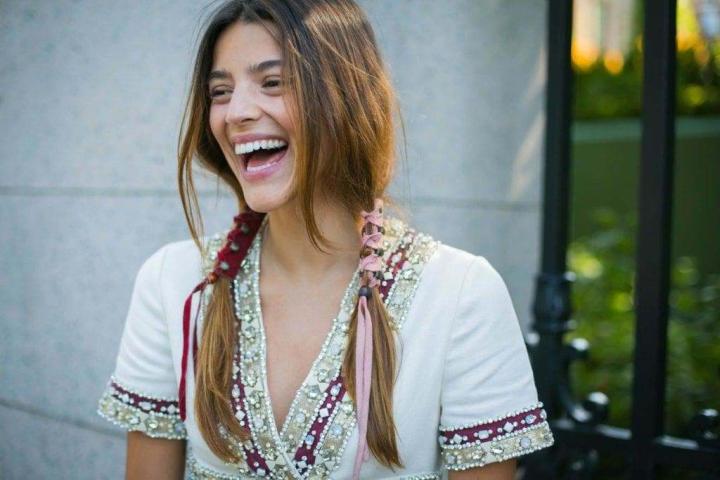 Pigtails: Το girly χτένισμα του καλοκαιριού για μικρά και μεγάλα κορίτσια