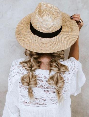 Pigtails: Το girly χτένισμα του καλοκαιριού για μικρά και μεγάλα κορίτσια