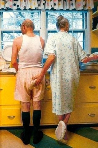 Μια γλύκα! 15 φωτογραφίες που αποδεικνύουν ότι ο έρωτας δεν έχει ηλικία