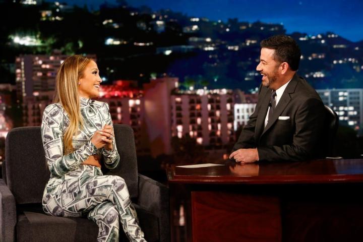 Jennifer Lopez: Τι φόρεσε και κυρίως, τι είπε στον Jimmy Kimmel 
