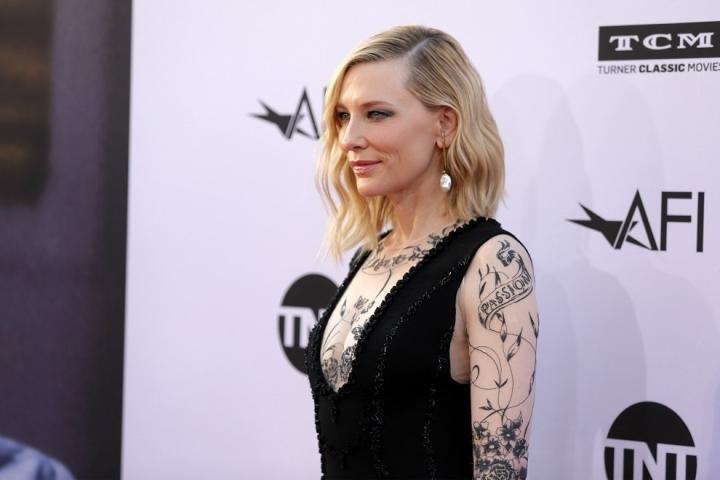 Η δημόσια ερωτική εξομολόγηση της Amal στον George Clooney παραήταν σιροπιαστή 