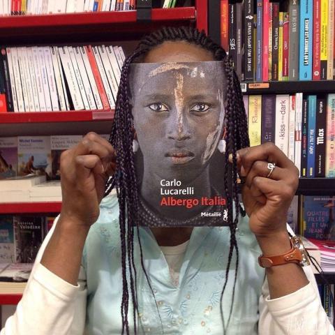 Κοίτα εδώ μαγκιά που σκέφτηκε ένα βιβλιοπωλείο στη Γαλλία Κοίτα εδώ μαγκιά που σκέφτηκε ένα βιβλιοπωλείο στη Γαλλία