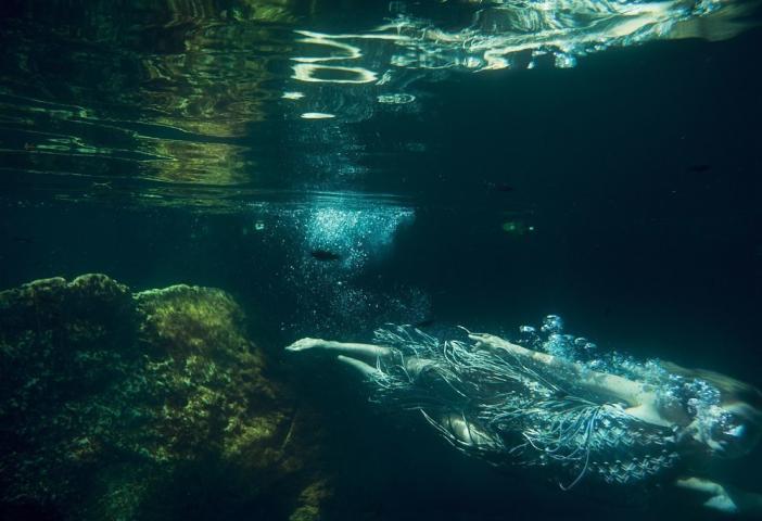 Ζιζέλ: Κατακεραυνώνει τις influencers και μετά αναγκάζεται να το μαζέψει