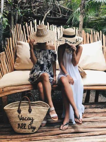 Style inspo: Τα πιο ωραία beach looks για να είσαι στιλάτη στην παραλία Style inspo: Τα πιο ωραία beach looks για να είσαι στιλάτη στην παραλία