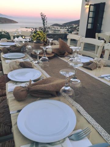 Η ατμοσφαιρική Σέριφος έχει όσα θέλουμε για τις καλοκαιρινές διακοπές μας Η ατμοσφαιρική Σέριφος έχει όσα θέλουμε για τις καλοκαιρινές διακοπές μας