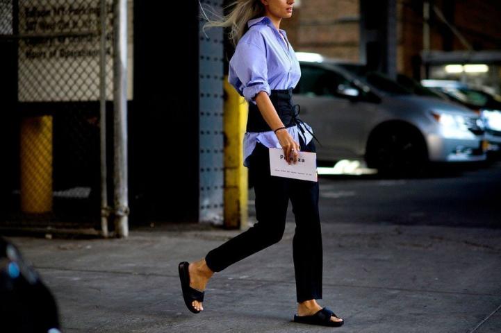 Corset Belt: Το αξεσουάρ που θα αναβαθμίσει το look σου Corset Belt: Το αξεσουάρ που θα αναβαθμίσει το look σου