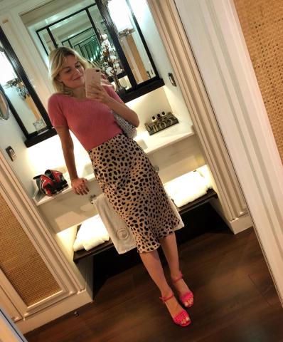 Η φούστα που έχει κατακτήσει το Instagram και θα θες στην ντουλάπα σου