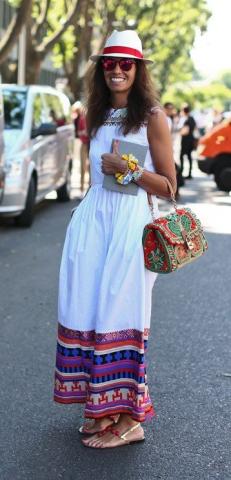 9 τρόποι για να φορέσεις το καφτάνι σου και εκτός παραλίας