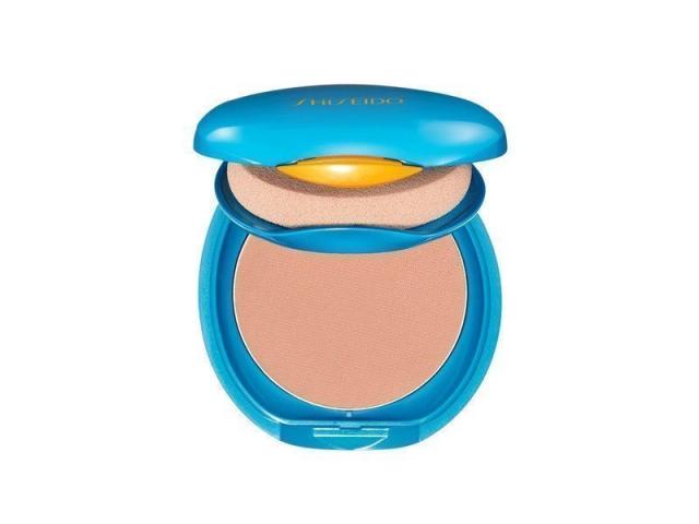 5 beauty products με αντηλιακή προστασία για το καλοκαιρινό σου νεσεσέρ