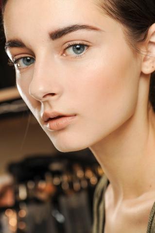 Natural eye makeup: Ιδέες για να υιοθετήσεις το πιο φυσικό μακιγιάζ του καλοκαιριού