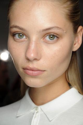 Natural eye makeup: Ιδέες για να υιοθετήσεις το πιο φυσικό μακιγιάζ του καλοκαιριού