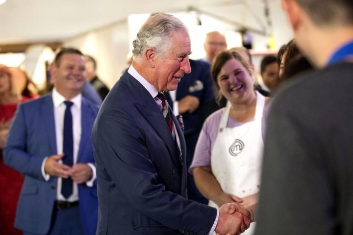 Δεν είναι αστείο: Ο πρίγκιπας Κάρολος πήγε στο MasterChef