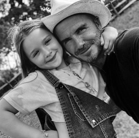 Harper Beckham: Έγινε 7 χρονών και οι γονείς της χάρηκαν περισσότερο από εκείνη Harper Beckham: Έγινε 7 χρονών και οι γονείς της χάρηκαν περισσότερο από εκείνη