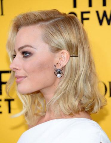 Hair inspo: 9 χτενίσματα της Margot Robbie για να πάρεις ιδέες