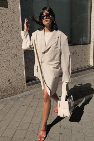 Αυτά τα παπούτσια μπορείς να τα φορέσεις με όλα τα καλοκαιρινά σου outfit