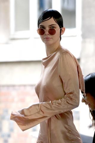 Kendall Jenner: Δεν έχουμε λόγια για την πλαστική επέμβαση που έκανε μόδα