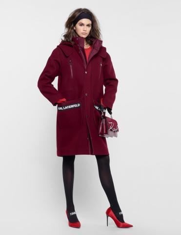 Kaia Gerber: Η πρωταγωνίστρια στη νέα καμπάνια του Karl Lagerfeld Kaia Gerber: Η πρωταγωνίστρια στη νέα καμπάνια του Karl Lagerfeld