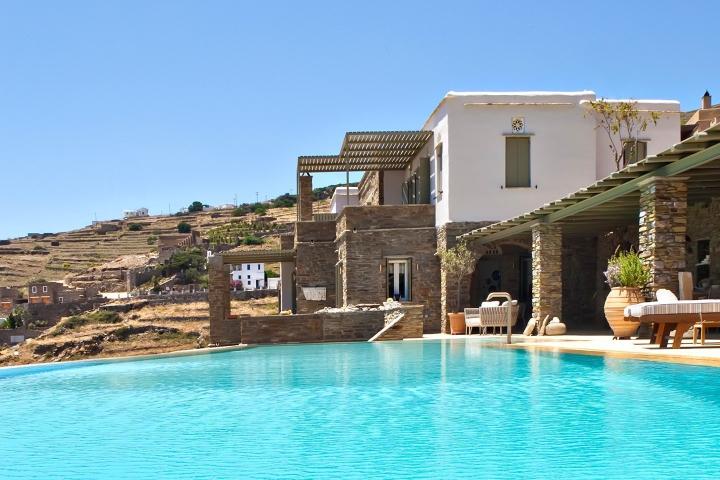 Μήπως είναι αρκετά αυτά που δεν γνωρίζεις για την Τήνο; Μήπως είναι αρκετά αυτά που δεν γνωρίζεις για την Τήνο;