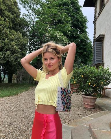 Summer colorblocking: Μερικοί συνδυασμοί για να κάνεις το δικό σου παιχνίδι με τα χρώματα