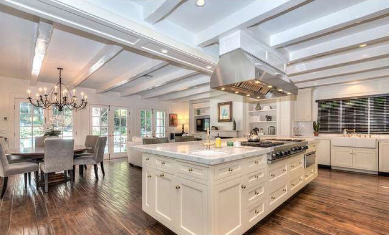 Η έπαυλη της Adele στο Beverly Hills κοστίζει μόλις (!) 10 εκατομμύρια δολάρια