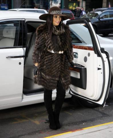 Μα τι σκεφτόταν; Τα 15 χειρότερα outfits που φόρεσε ποτέ η Kim Kardashian 