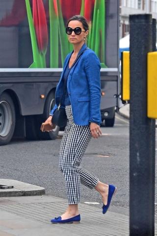 Το chic maternity style της Pippa Middleton
