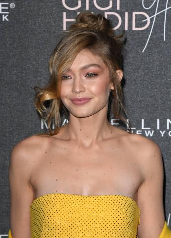 6 updos για να διαλέξεις στην επόμενη επίσημη έξοδό σου