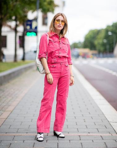 Denim pants: Οι τάσεις στο αγαπημένο σου παντελόνι που θα φορεθούν το φθινόπωρο Denim pants: Οι τάσεις στο αγαπημένο σου παντελόνι που θα φορεθούν το φθινόπωρο