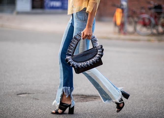 Denim pants: Οι τάσεις στο αγαπημένο σου παντελόνι που θα φορεθούν το φθινόπωρο Denim pants: Οι τάσεις στο αγαπημένο σου παντελόνι που θα φορεθούν το φθινόπωρο