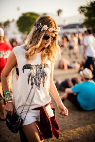 Coachella time: Festive beauty looks για να δοκιμάσεις την άνοιξη