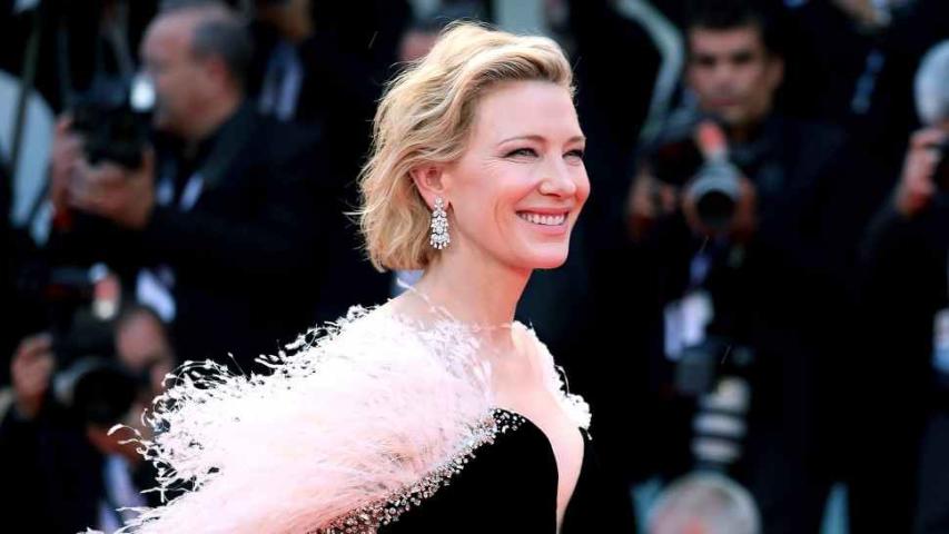Βενετία 2018: Η Cate Blanchett με το πιο κομψό ντεκολτέ