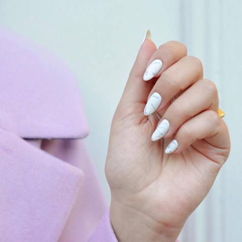 #manimonday Πώς να βάλεις λευκό στο επόμενο μανικιούρ 