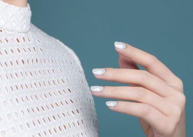 #manimonday Πώς να βάλεις λευκό στο επόμενο μανικιούρ 