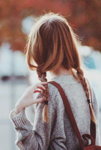 Back to school hairstyles για να υποδεχθείς και επίσημα την έναρξη της σχολικής σεζόν