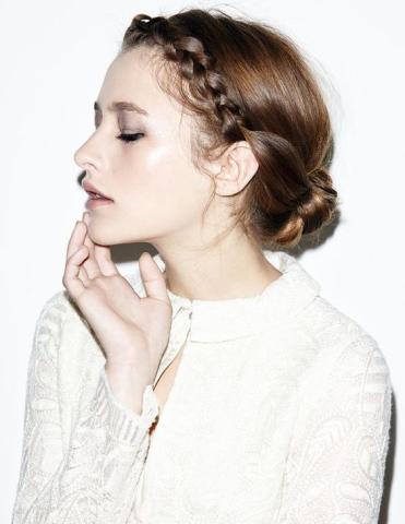 Back to school hairstyles για να υποδεχθείς και επίσημα την έναρξη της σχολικής σεζόν