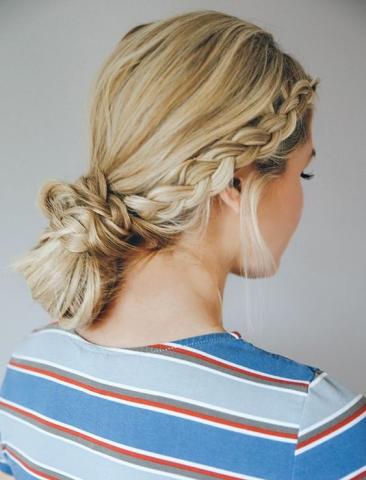 Back to school hairstyles για να υποδεχθείς και επίσημα την έναρξη της σχολικής σεζόν
