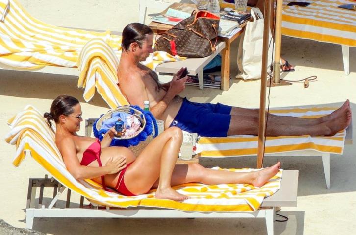 Η Pippa Middleton απολαμβάνει τις βουτιές της (pics)