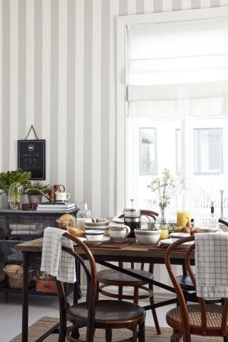 Η ταπετσαρία στην κουζίνα Η ταπετσαρία στην κουζίνα