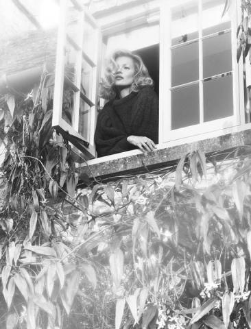 Kate Moss: O topless εφιάλτης της εφηβείας της & η αποθέωση της στη Vogue Paris