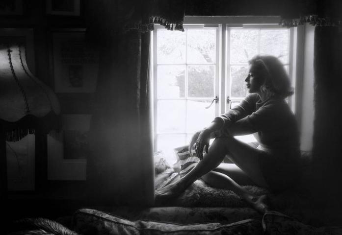 Kate Moss: O topless εφιάλτης της εφηβείας της & η αποθέωση της στη Vogue Paris